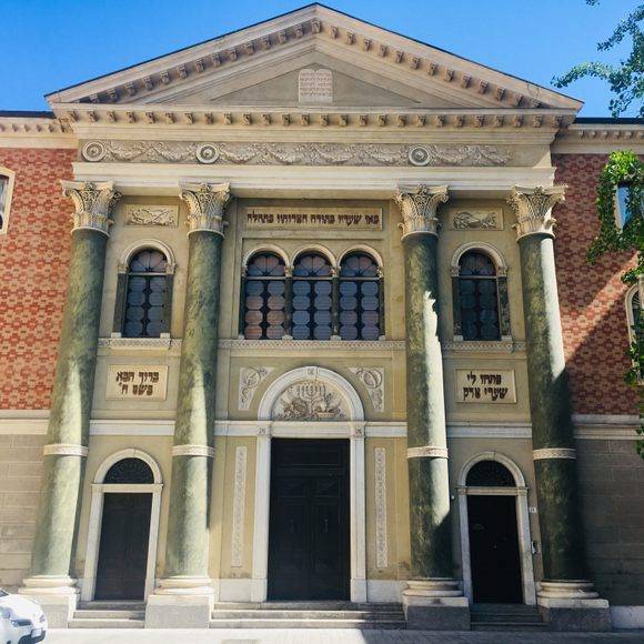 Modena synagoge.jpg